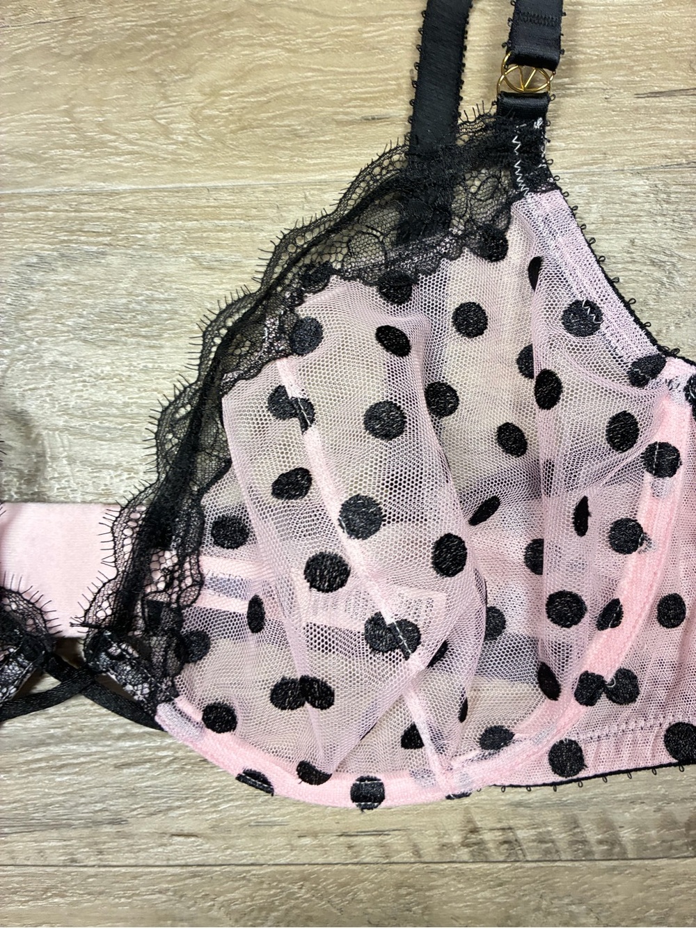 Victoria Secret Polka Dot Sheer Unlined Demi Lace Bra - Picture 9 of 10